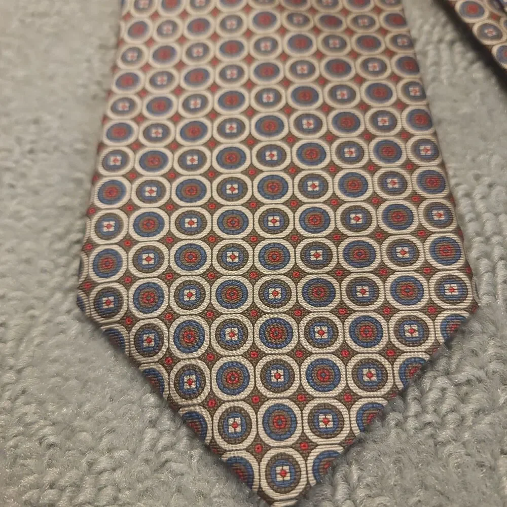 Givenchy Monsieur Mens Tie Geometric 100% All Silk Made in Italy 56x3.5 inch